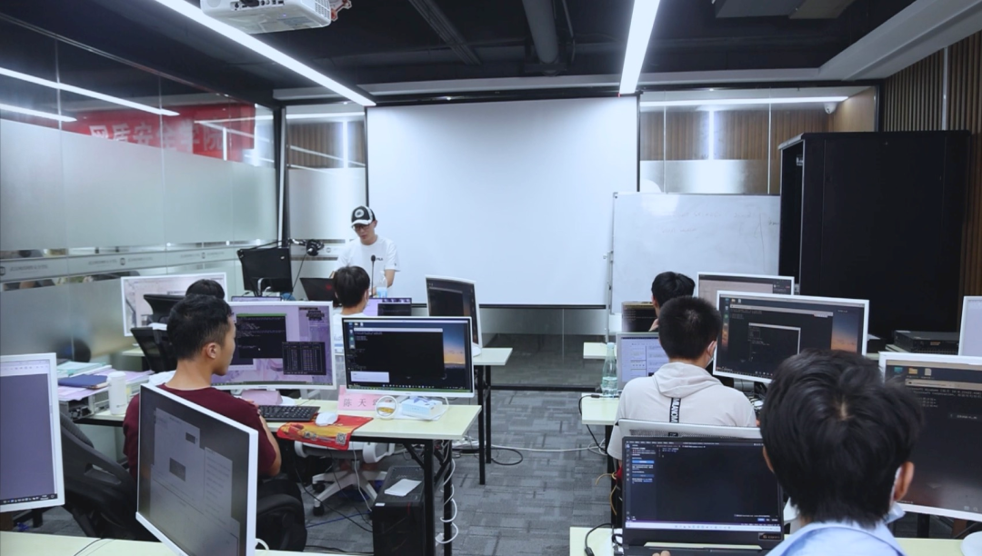 47d74cc7eab0ad45bac00750f880b2ca